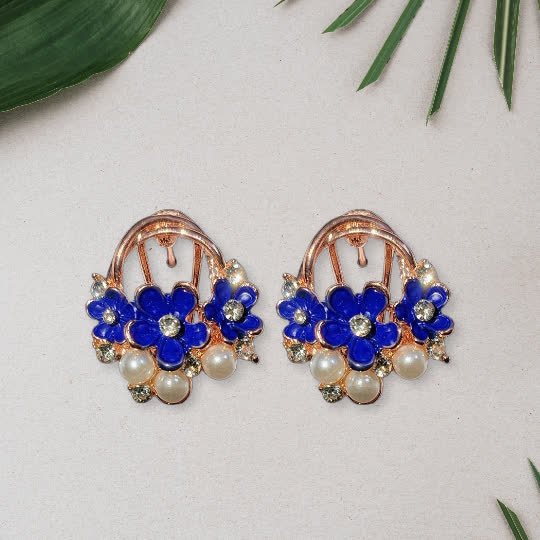 Daisy Blue Stone Studs with Pearls
